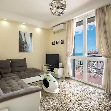 Apartament America By Madeira