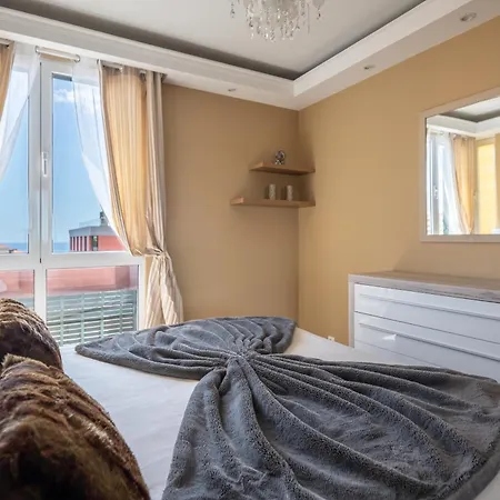 America By Madeira Appartement